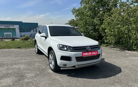 Volkswagen Touareg III, 2012 год, 2 450 000 рублей, 1 фотография