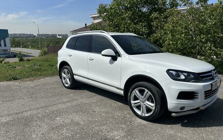 Volkswagen Touareg III, 2012 год, 2 450 000 рублей, 2 фотография