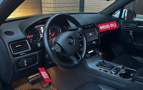 Volkswagen Touareg III, 2012 год, 2 450 000 рублей, 21 фотография