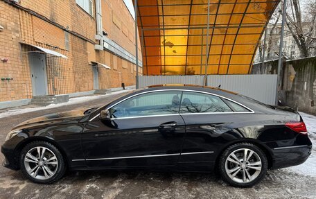 Mercedes-Benz E-Класс, 2014 год, 1 850 000 рублей, 8 фотография