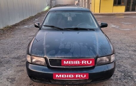 Audi A4, 1995 год, 300 000 рублей, 2 фотография