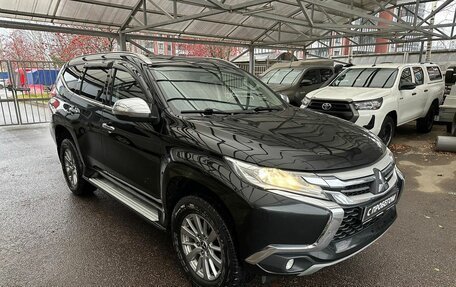 Mitsubishi Pajero Sport III рестайлинг, 2019 год, 2 799 000 рублей, 3 фотография