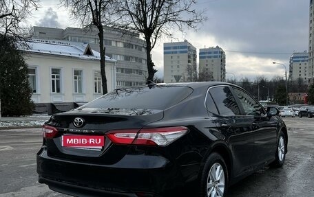 Toyota Camry, 2019 год, 2 350 000 рублей, 5 фотография