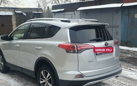 Toyota RAV4, 2016 год, 2 510 000 рублей, 8 фотография