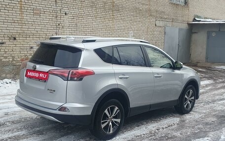 Toyota RAV4, 2016 год, 2 510 000 рублей, 6 фотография