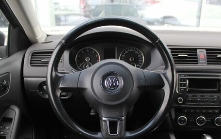 Volkswagen Jetta VI, 2013 год, 1 180 000 рублей, 10 фотография