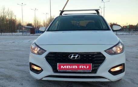 Hyundai Solaris II рестайлинг, 2017 год, 1 390 000 рублей, 1 фотография