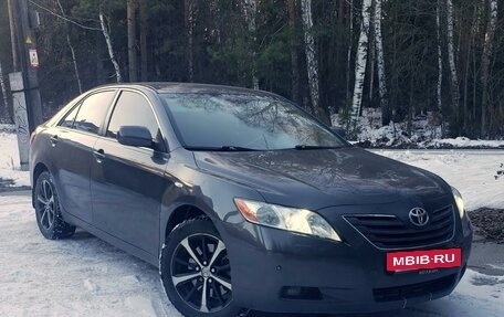 Toyota Camry, 2006 год, 1 299 000 рублей, 6 фотография