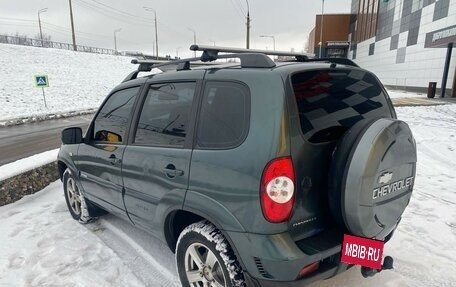 Chevrolet Niva I рестайлинг, 2012 год, 587 000 рублей, 3 фотография