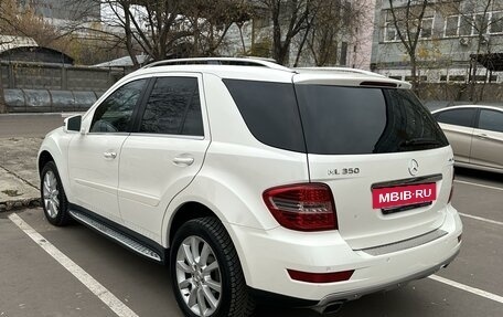 Mercedes-Benz M-Класс, 2010 год, 1 250 000 рублей, 3 фотография