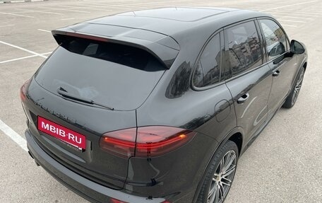 Porsche Cayenne III, 2015 год, 5 297 000 рублей, 10 фотография