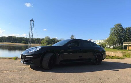 Porsche Panamera II рестайлинг, 2013 год, 2 700 000 рублей, 3 фотография