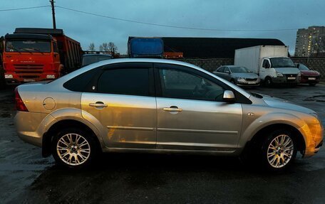 Ford Focus II рестайлинг, 2005 год, 339 000 рублей, 17 фотография