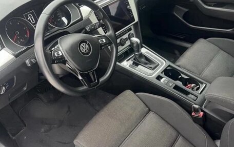 Volkswagen Passat B8 рестайлинг, 2019 год, 2 599 000 рублей, 6 фотография