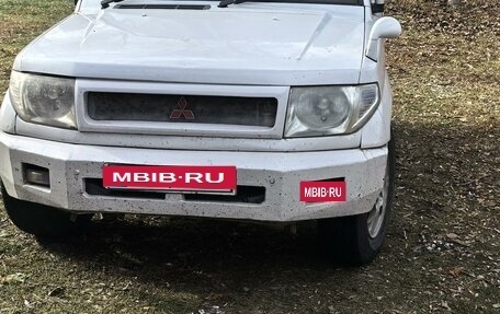 Mitsubishi Pajero iO, 2000 год, 530 000 рублей, 4 фотография