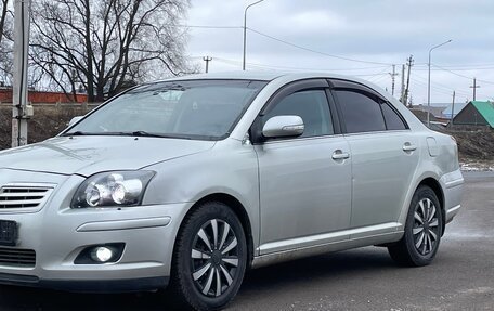 Toyota Avensis III рестайлинг, 2006 год, 760 000 рублей, 2 фотография