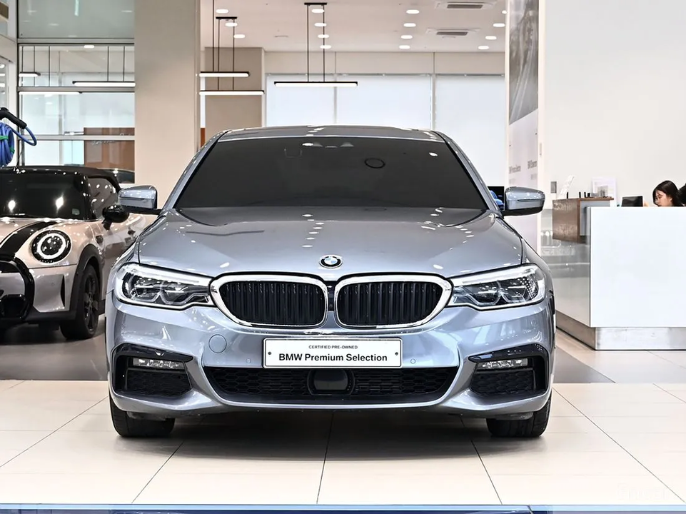 BMW 5 серия G30, 2020 год, 3 870 000 рублей, 3 фотография