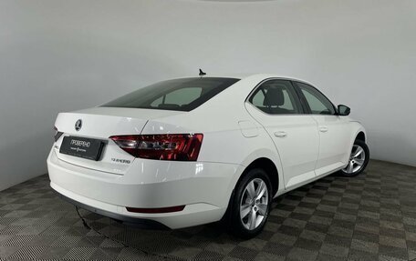 Skoda Superb III рестайлинг, 2018 год, 2 210 000 рублей, 6 фотография