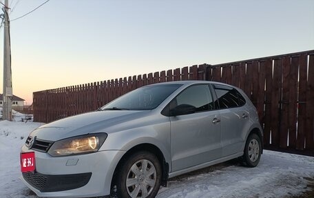 Volkswagen Polo VI (EU Market), 2010 год, 590 000 рублей, 1 фотография