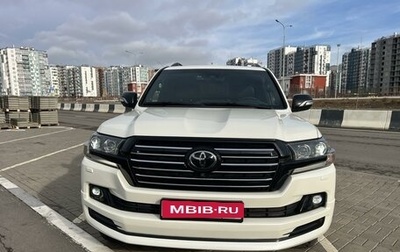 Toyota Land Cruiser 200, 2017 год, 6 650 000 рублей, 1 фотография