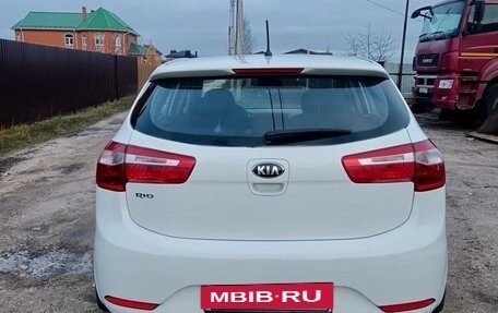 KIA Rio III рестайлинг, 2015 год, 995 000 рублей, 6 фотография