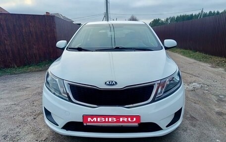 KIA Rio III рестайлинг, 2015 год, 995 000 рублей, 5 фотография