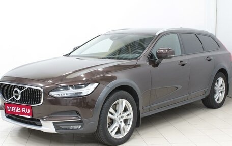 Volvo V90 Cross Country I рестайлинг, 2017 год, 3 000 000 рублей, 1 фотография