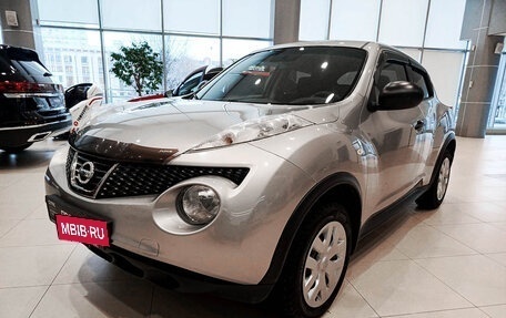 Nissan Juke II, 2014 год, 1 385 000 рублей, 5 фотография