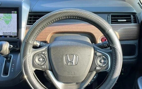 Honda Freed II, 2021 год, 1 150 000 рублей, 10 фотография