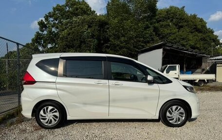 Honda Freed II, 2019 год, 1 589 000 рублей, 6 фотография