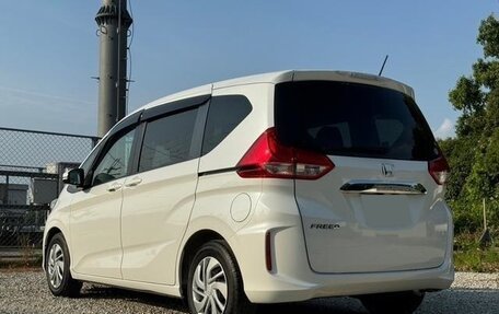 Honda Freed II, 2019 год, 1 589 000 рублей, 5 фотография