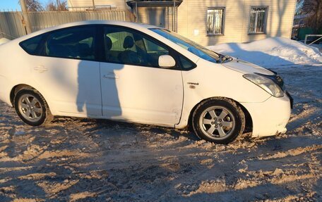 Toyota Prius, 2008 год, 600 000 рублей, 2 фотография