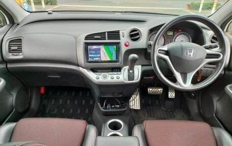 Honda Stream II, 2014 год, 1 233 000 рублей, 11 фотография