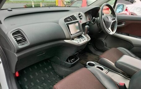 Honda Stream II, 2014 год, 1 233 000 рублей, 18 фотография