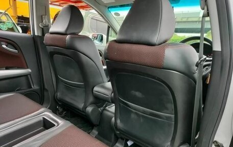 Honda Stream II, 2014 год, 1 233 000 рублей, 15 фотография