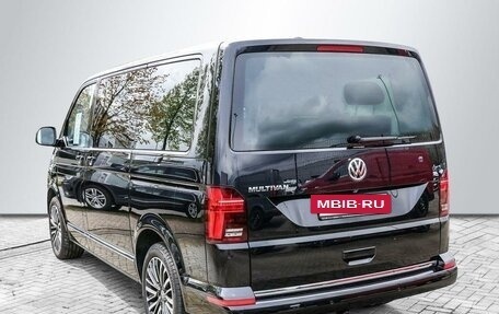 Volkswagen Multivan T6 рестайлинг, 2024 год, 15 459 000 рублей, 2 фотография