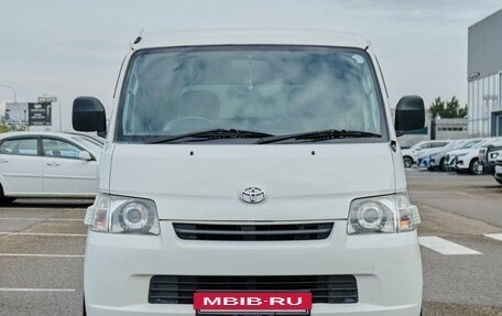 Toyota Town Ace IV, 2009 год, 950 000 рублей, 2 фотография