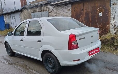 Renault Logan I, 2015 год, 295 000 рублей, 4 фотография