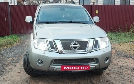 Nissan Pathfinder, 2011 год, 2 000 000 рублей, 3 фотография