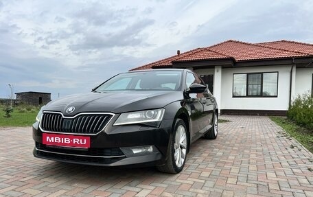 Skoda Superb III рестайлинг, 2018 год, 1 999 000 рублей, 4 фотография