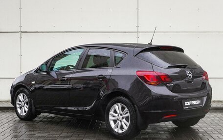 Opel Astra J, 2011 год, 1 070 000 рублей, 2 фотография