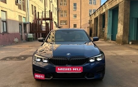 BMW 3 серия, 2021 год, 3 950 000 рублей, 3 фотография