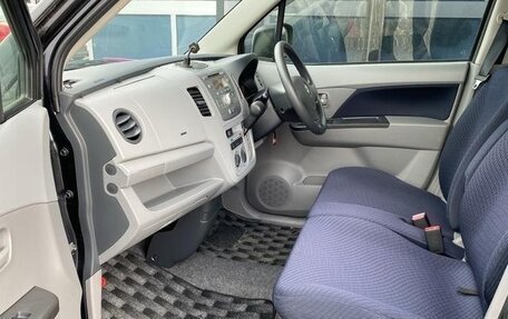 Suzuki Wagon R V, 2012 год, 587 000 рублей, 24 фотография