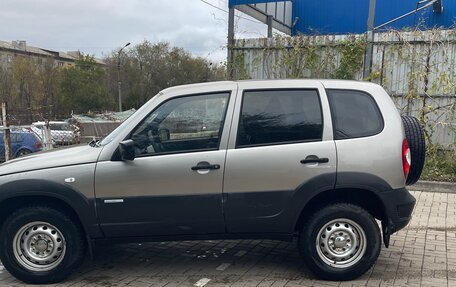 Chevrolet Niva I рестайлинг, 2011 год, 530 000 рублей, 6 фотография