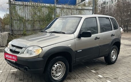 Chevrolet Niva I рестайлинг, 2011 год, 530 000 рублей, 9 фотография