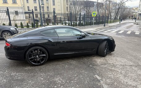 Bentley Continental GT III, 2018 год, 19 700 000 рублей, 2 фотография