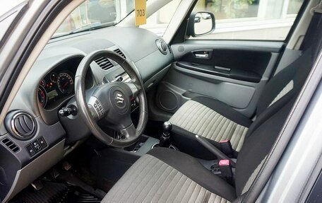 Suzuki SX4 II рестайлинг, 2010 год, 600 000 рублей, 8 фотография