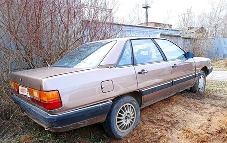 Audi 200, 1986 год, 185 000 рублей, 3 фотография