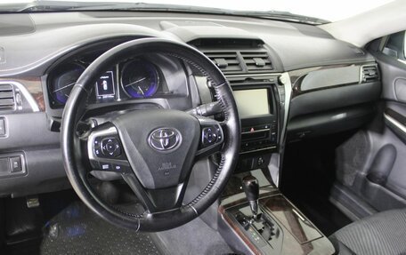 Toyota Camry, 2015 год, 1 890 000 рублей, 12 фотография