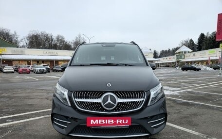 Mercedes-Benz V-Класс, 2021 год, 8 700 000 рублей, 2 фотография